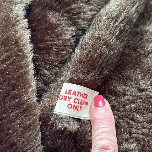 Vintage DeerWear Brown Suede Leather Hunting Vest – Western Outdoors - Picture 5 of 5